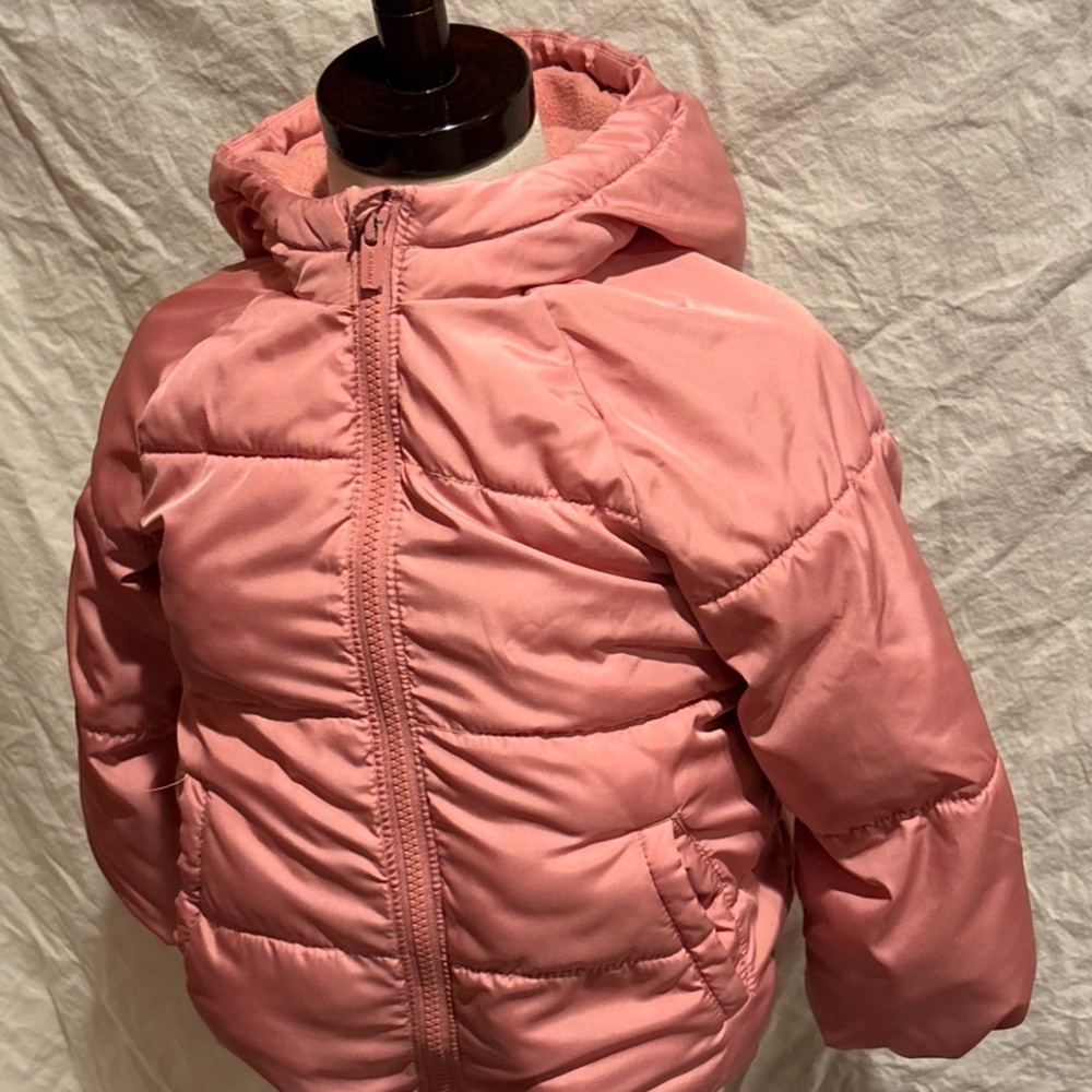 Old Navy puffer coat, 3T, coral pink